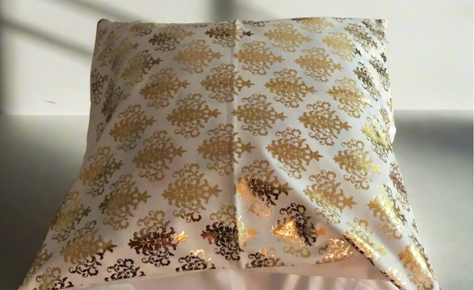 Accent Throw Pillows